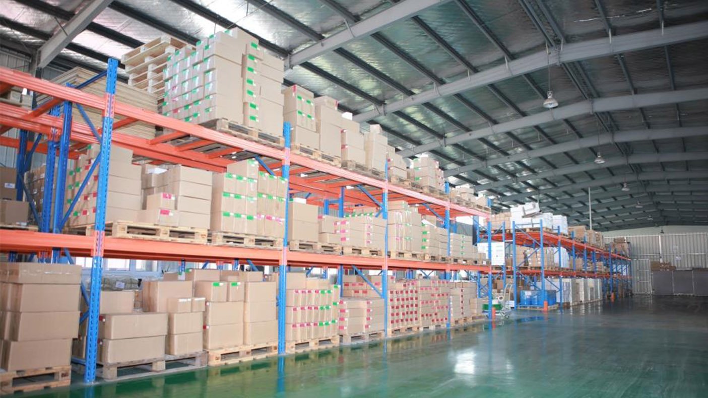 A glance at warehouse Glass railingStainless steel railingAluminum